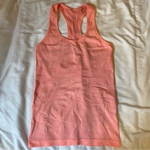Lululemon Swiftly Tech Tank